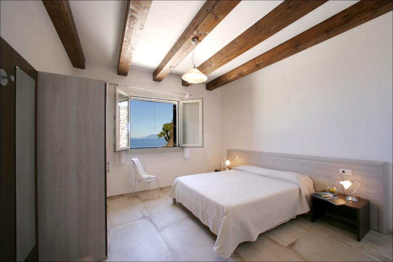 Villa Antonia - Vasca Idromassaggio Terrazza Vista Mare San Vito Lo Capo Luaran gambar