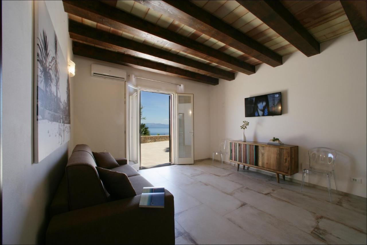 Villa Antonia - Vasca Idromassaggio Terrazza Vista Mare San Vito Lo Capo Luaran gambar