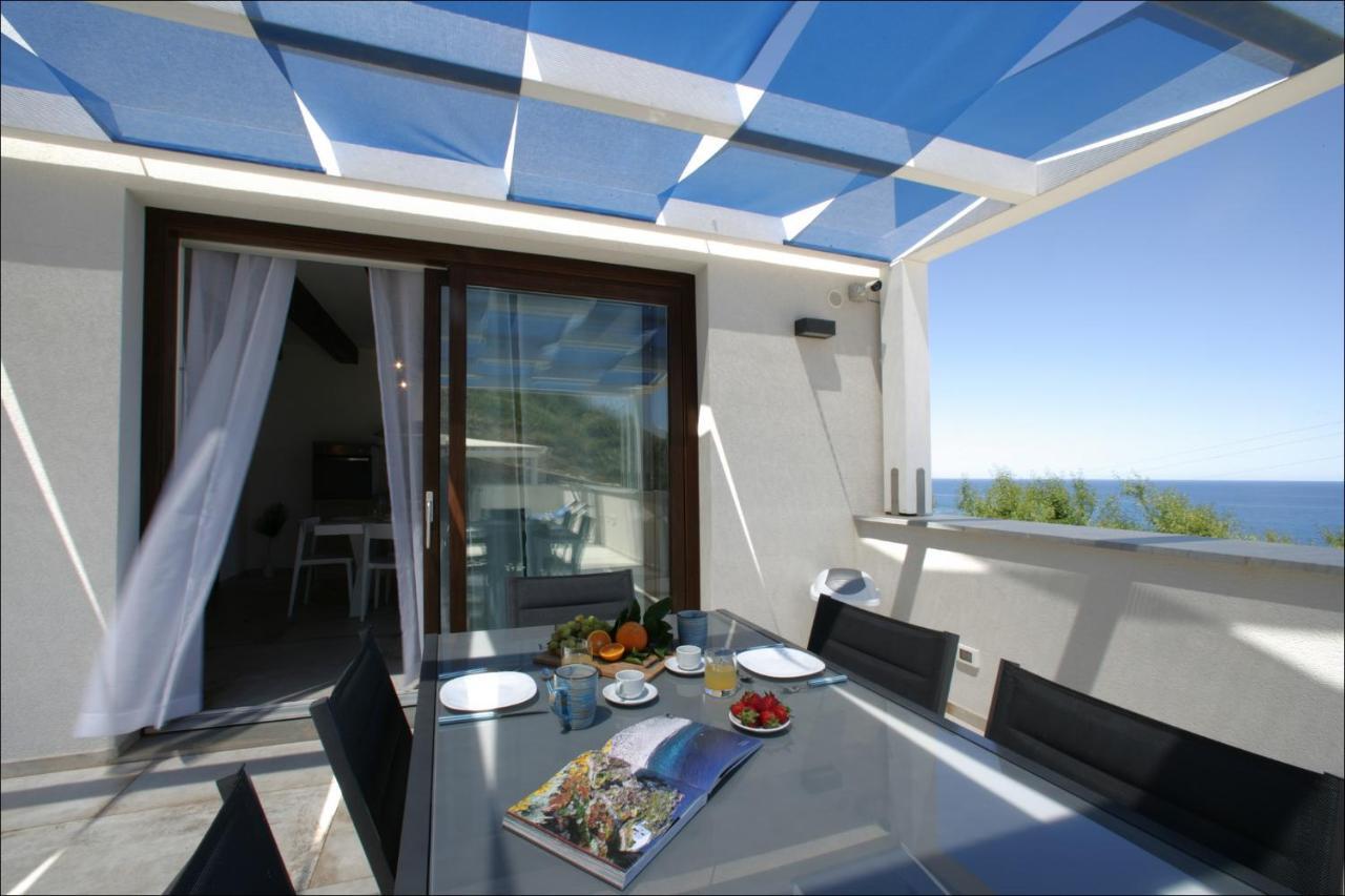 Villa Antonia - Vasca Idromassaggio Terrazza Vista Mare San Vito Lo Capo Luaran gambar